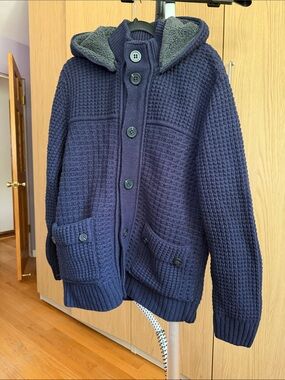 Italian Textured 80% Wool Knit Hooded Cardigan in Deep Navy